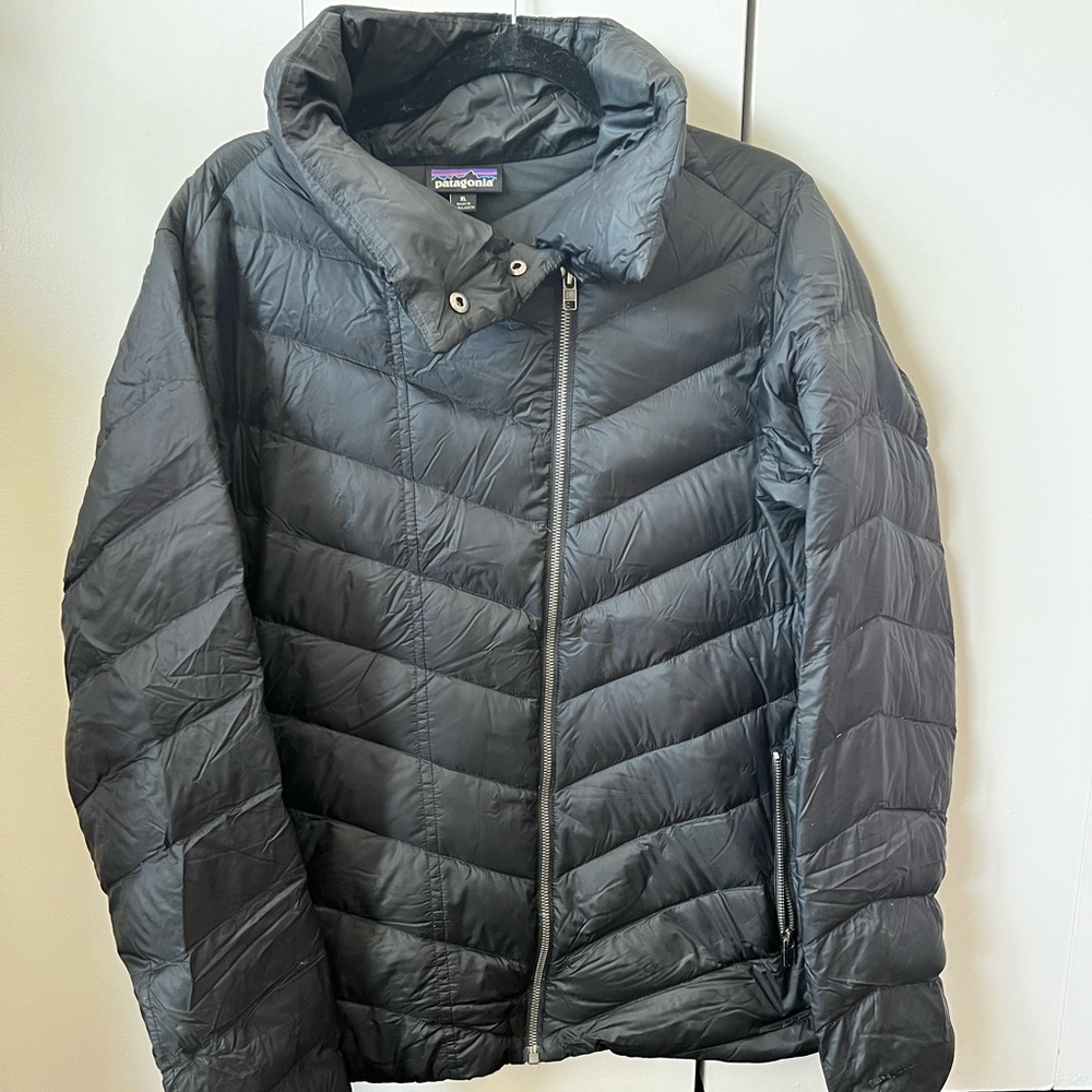 Patagonia Black Puffer Jacket with motor zip detail